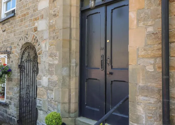 3 Bed In Richmond Oc-T30197