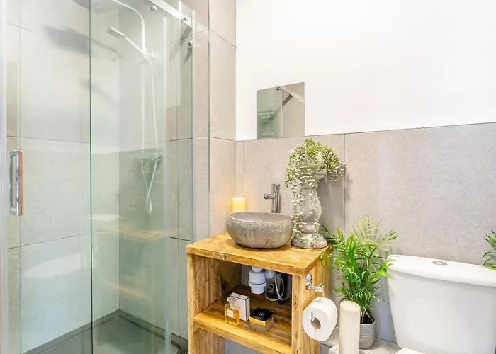 3 Bed In Richmond Oc-T30197 Holiday home *