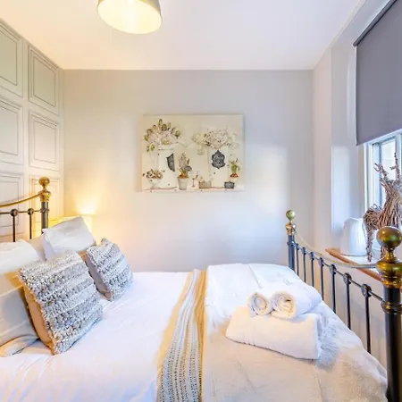 3 Bed In Oc-t30197